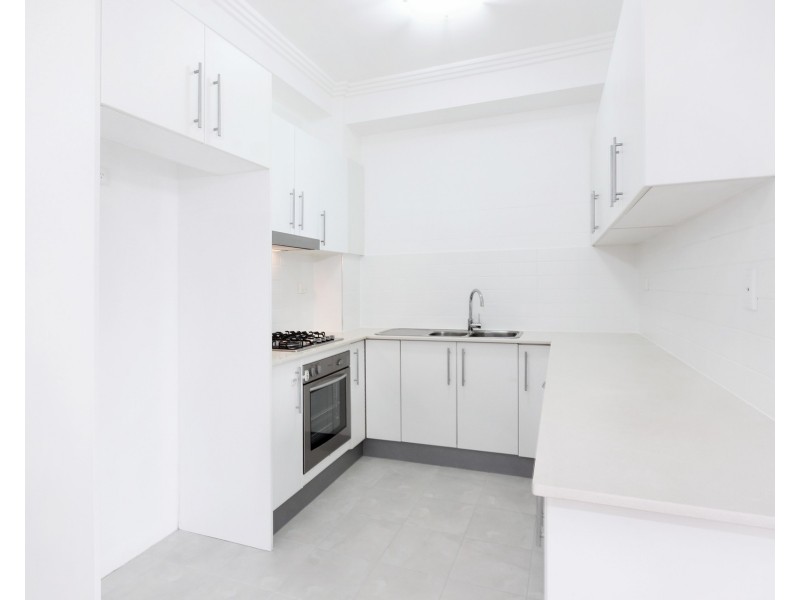 20/2 Bruce Street, Blacktown NSW 2148