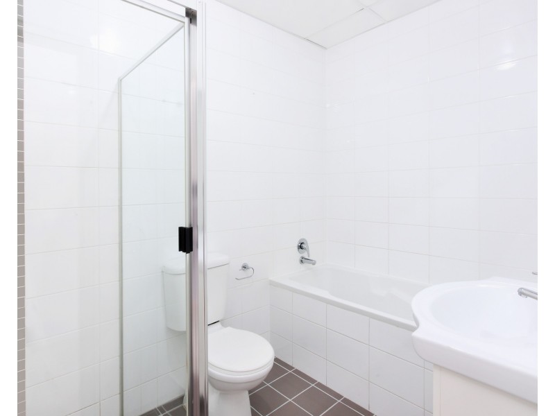 20/2 Bruce Street, Blacktown NSW 2148
