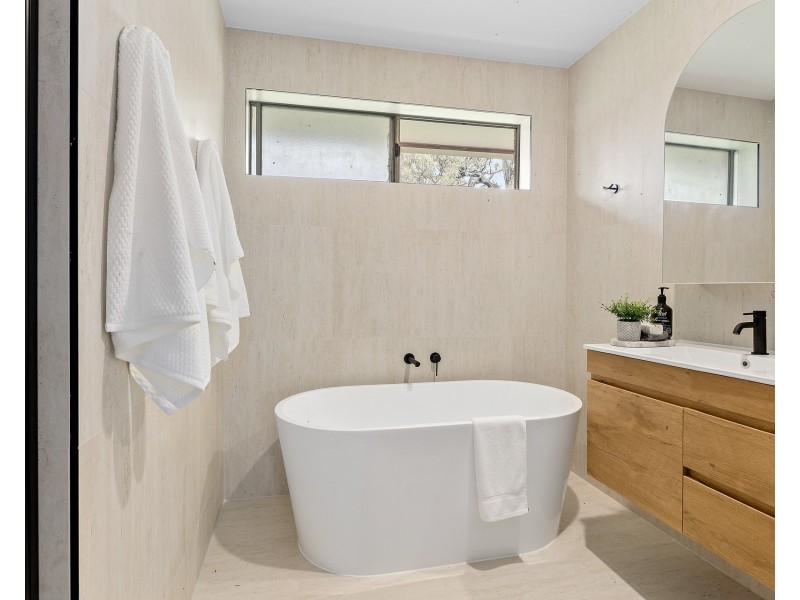 150 Frederick Street, Lalor Park NSW 2147
