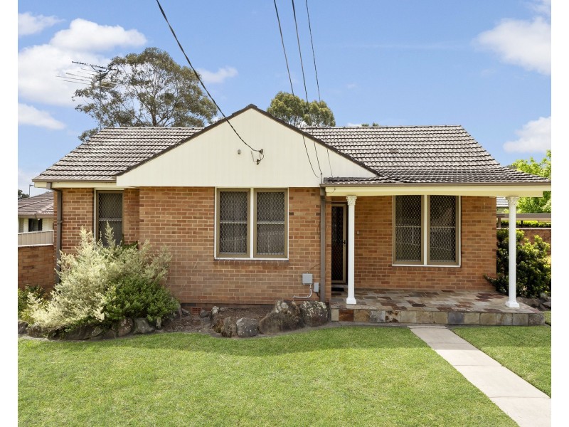 16 Danny Road, Lalor Park NSW 2147