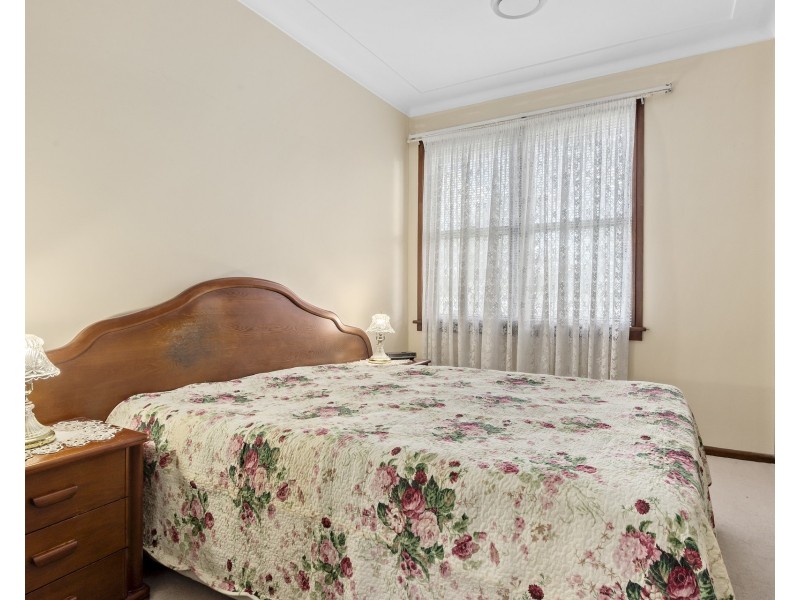 16 Danny Road, Lalor Park NSW 2147