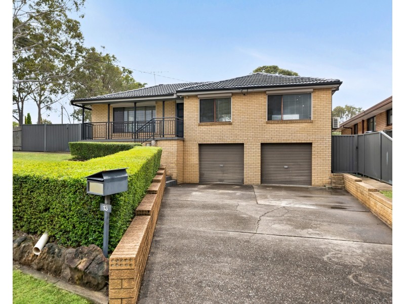 13 Topaz Crescent, Seven Hills NSW 2147