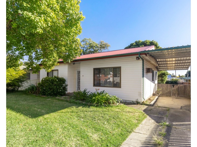 43 Killarney Avenue, Blacktown NSW 2148