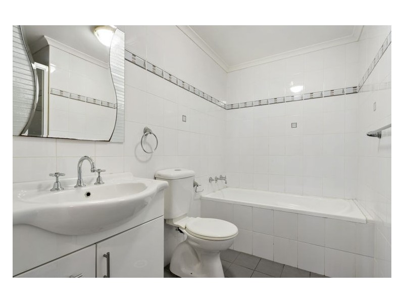 16/24-28 First Avenue, Blacktown NSW 2148