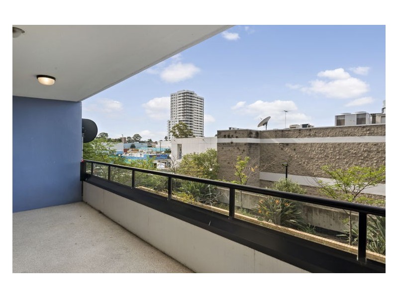 16/24-28 First Avenue, Blacktown NSW 2148