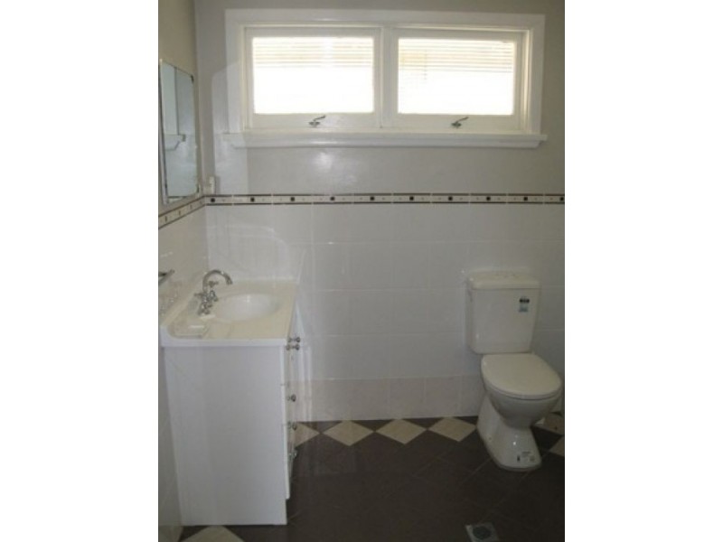 15 Theresa Street, Blacktown NSW 2148