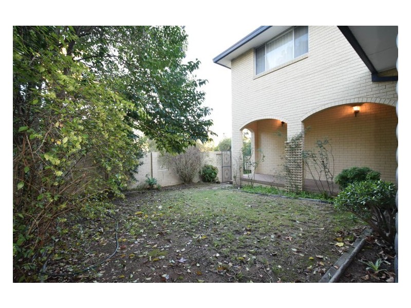 16 Lacey Place, Blacktown NSW 2148