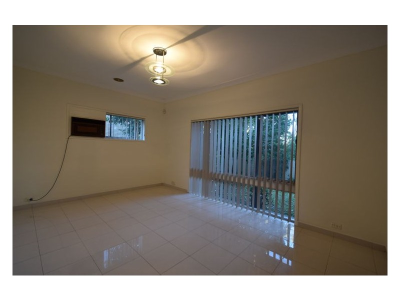 16 Lacey Place, Blacktown NSW 2148