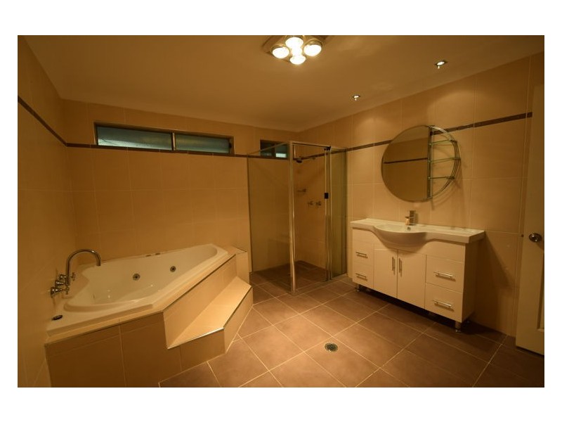 16 Lacey Place, Blacktown NSW 2148