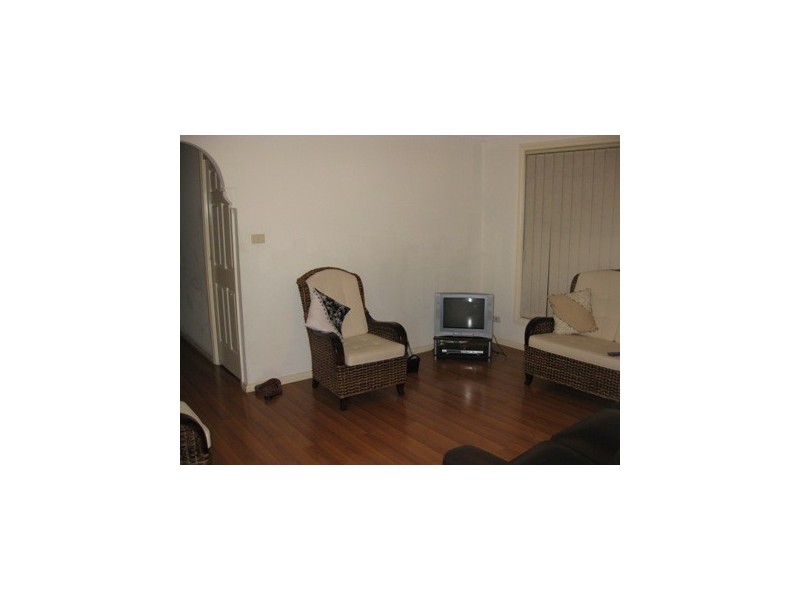 16 Alexander Pde, Blacktown NSW 2148