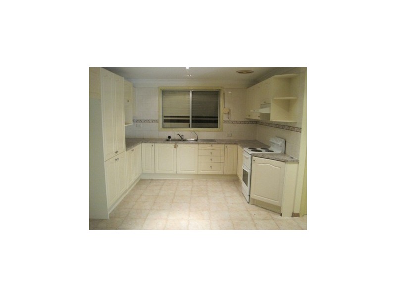 20 Lyall Ave,, Dean Park NSW 2761