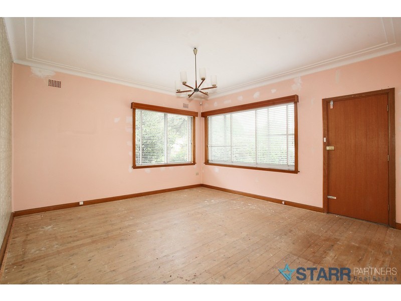 22 Cornelia Road, Toongabbie NSW 2146