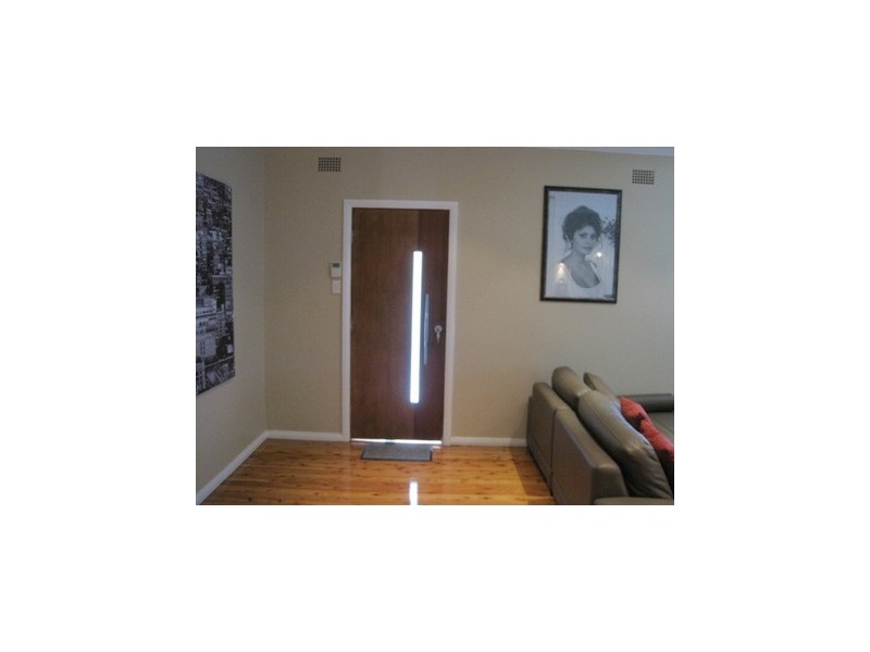 8 Robina Street,, Blacktown NSW 2148