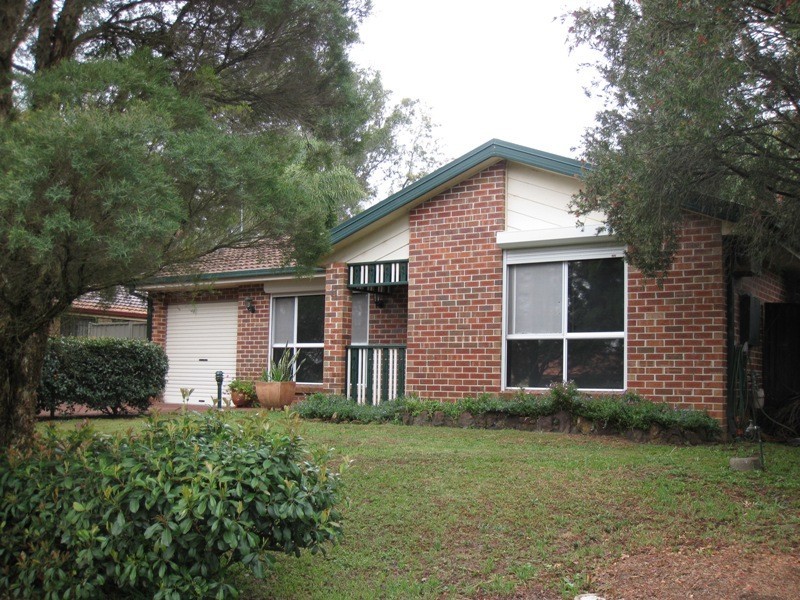 11 Batten Place, Doonside NSW 2767