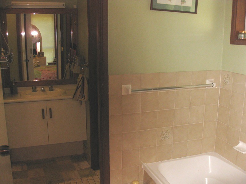 11 Batten Place, Doonside NSW 2767