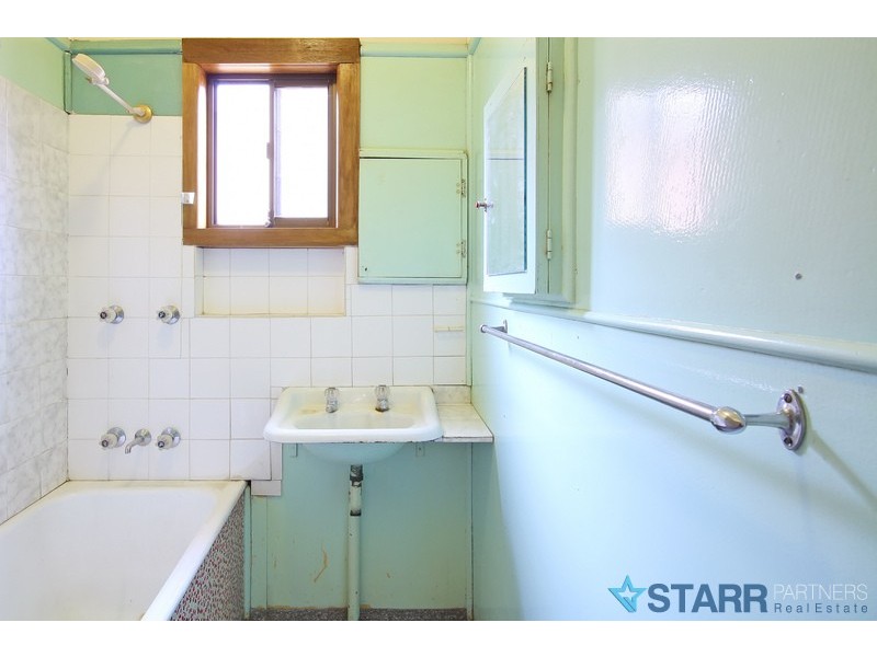 9 Sarsfileld Street, Blacktown NSW 2148