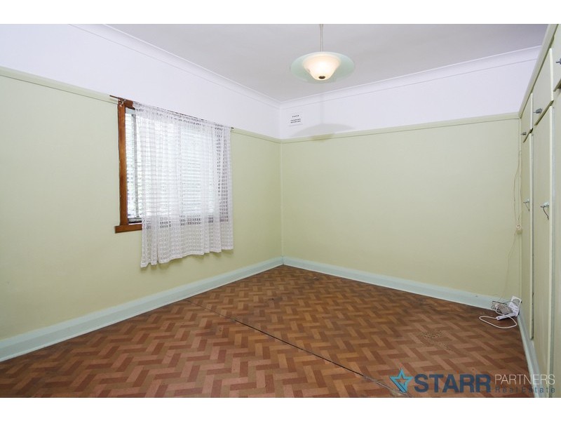 9 Sarsfileld Street, Blacktown NSW 2148