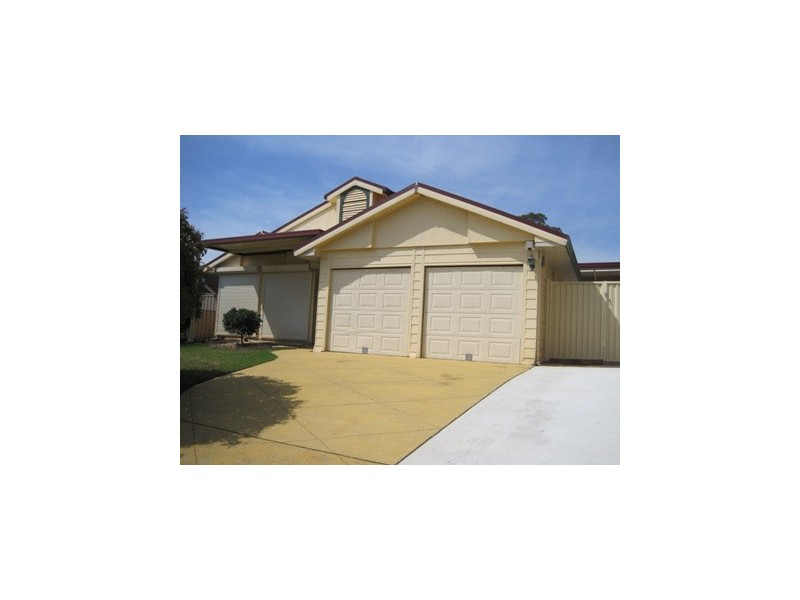 102 Buckwell Drive,, Hassall Grove NSW 2761