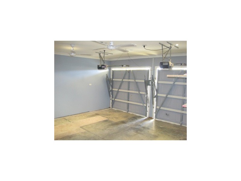 102 Buckwell Drive,, Hassall Grove NSW 2761