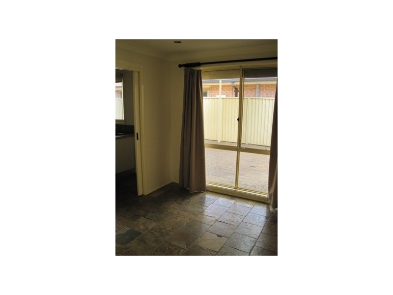 102 Buckwell Drive,, Hassall Grove NSW 2761