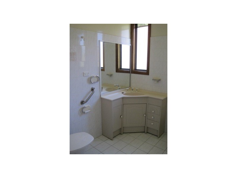 7 Fifth Ave,, Seven Hills NSW 2147