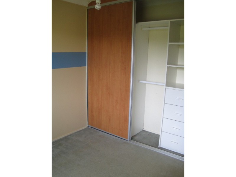 8 Slade Place,, Prospect NSW 2148