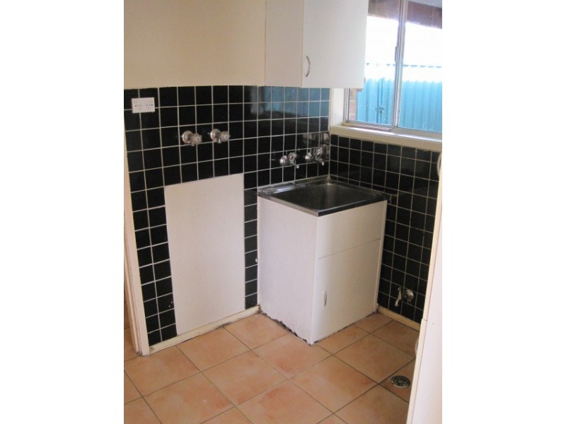 8 Slade Place,, Prospect NSW 2148