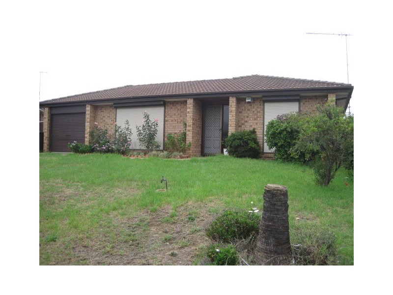 6 Tyne Place,, Prospect NSW 2148