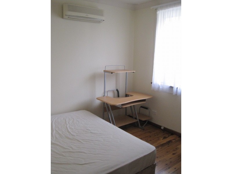 8 Ross Street,, Blacktown NSW 2148