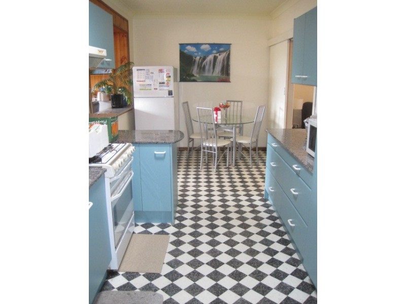 8 Ross Street,, Blacktown NSW 2148