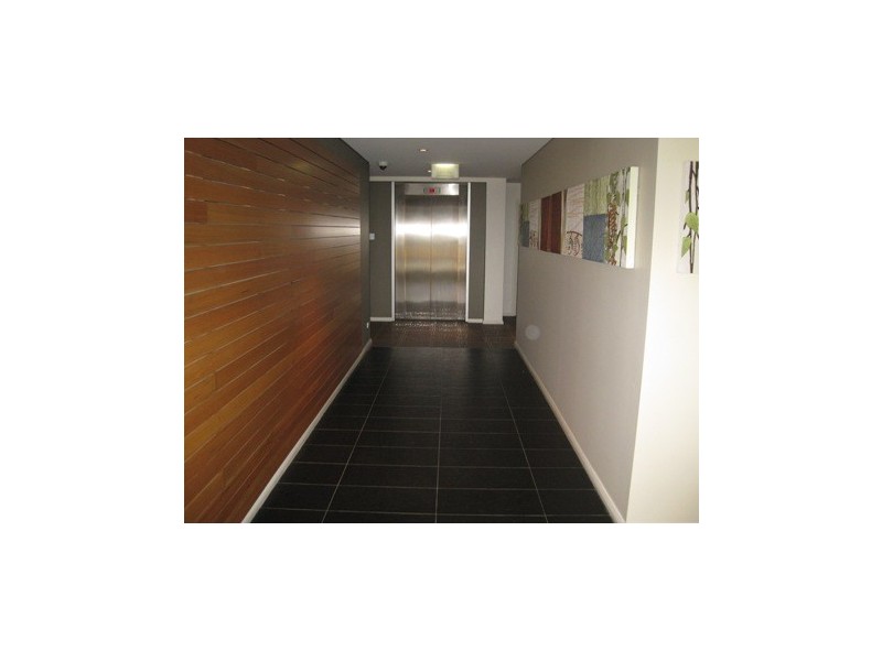 211/80 John Whiteway Drive,, Gosford NSW 2250