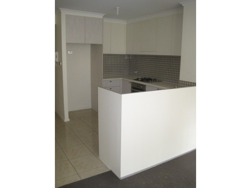 211/80 John Whiteway Drive,, Gosford NSW 2250