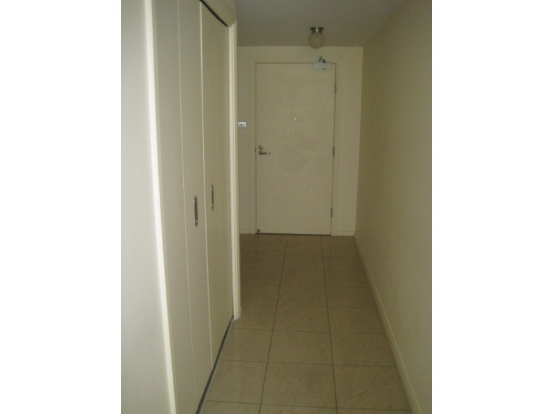 211/80 John Whiteway Drive,, Gosford NSW 2250