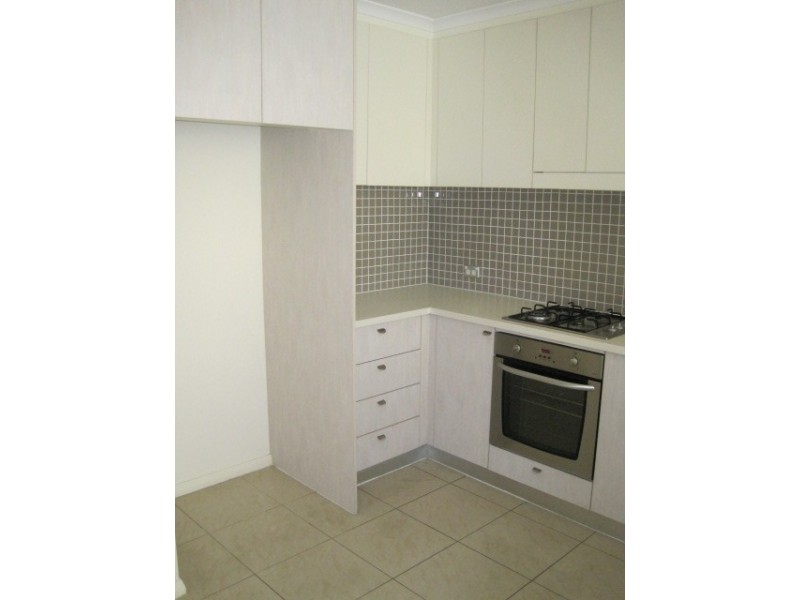 211/80 John Whiteway Drive,, Gosford NSW 2250