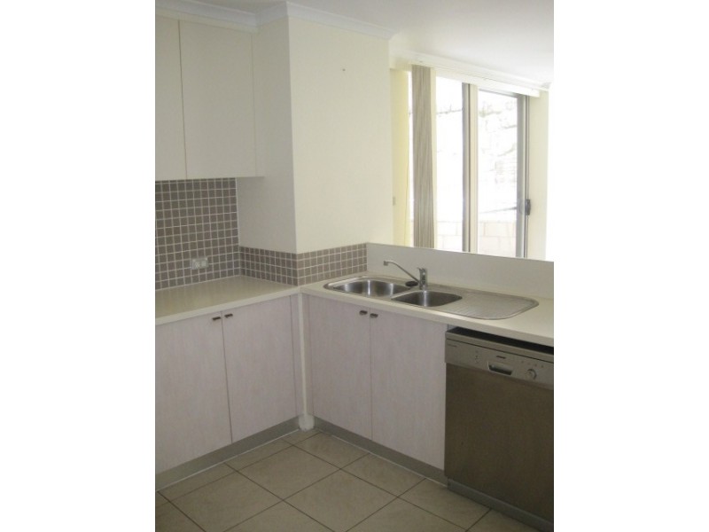 211/80 John Whiteway Drive,, Gosford NSW 2250