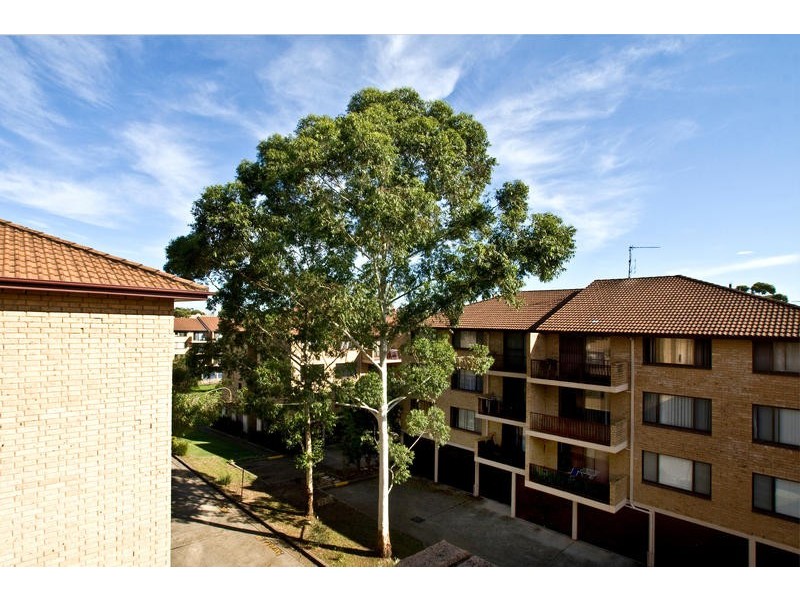 24/25 Mantaka Street, Blacktown NSW 2148