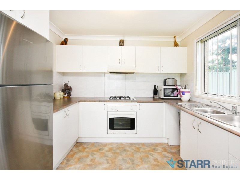 1/26 Solaris Dr, Doonside NSW 2767
