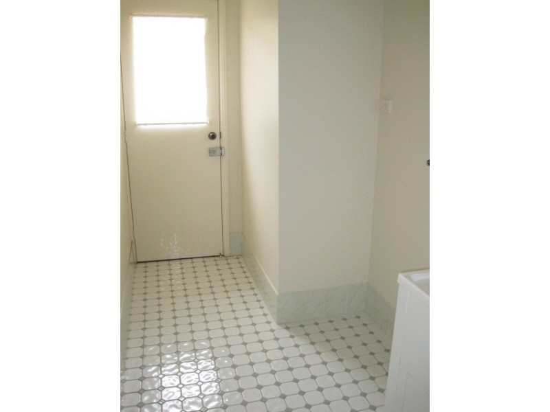 5 Kashmir Ave,, Quakers Hill NSW 2763