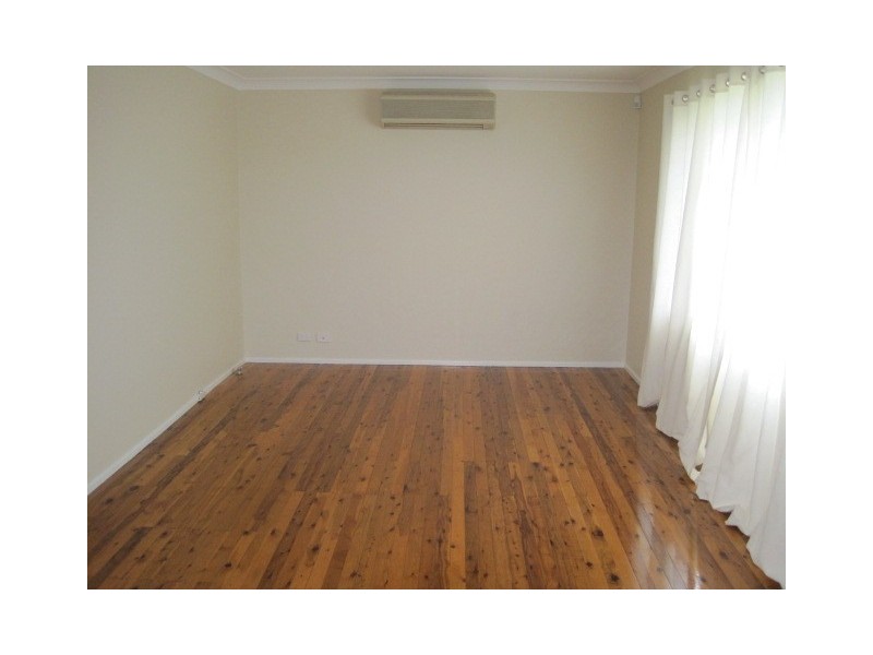 8 Witney Street,, Prospect NSW 2148