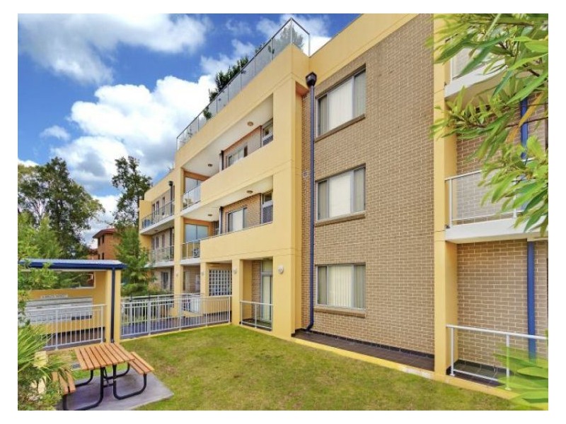 8/2-6 Bruce Street, Blacktown NSW 2148