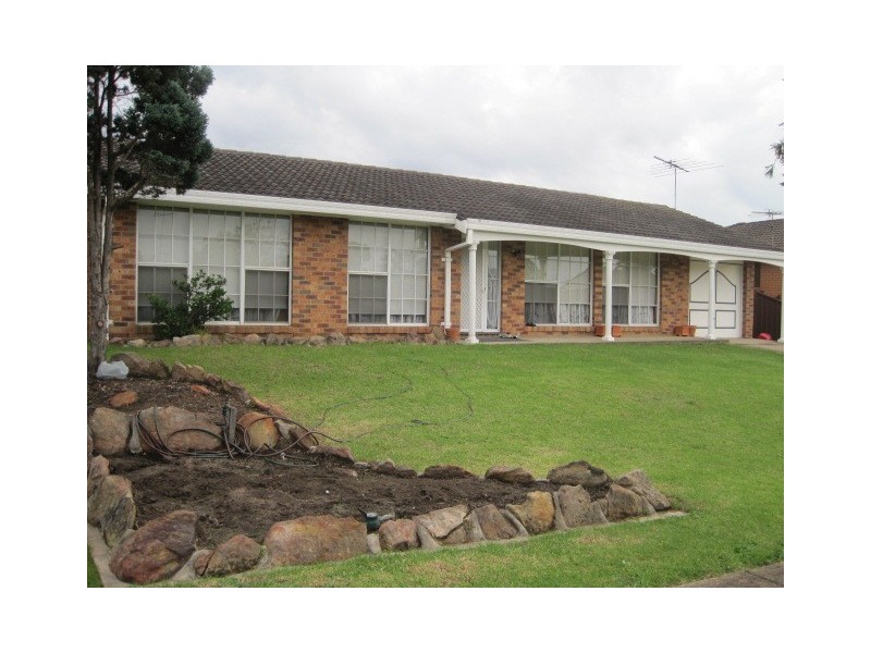 16 Tyne Place,, Prospect NSW 2148