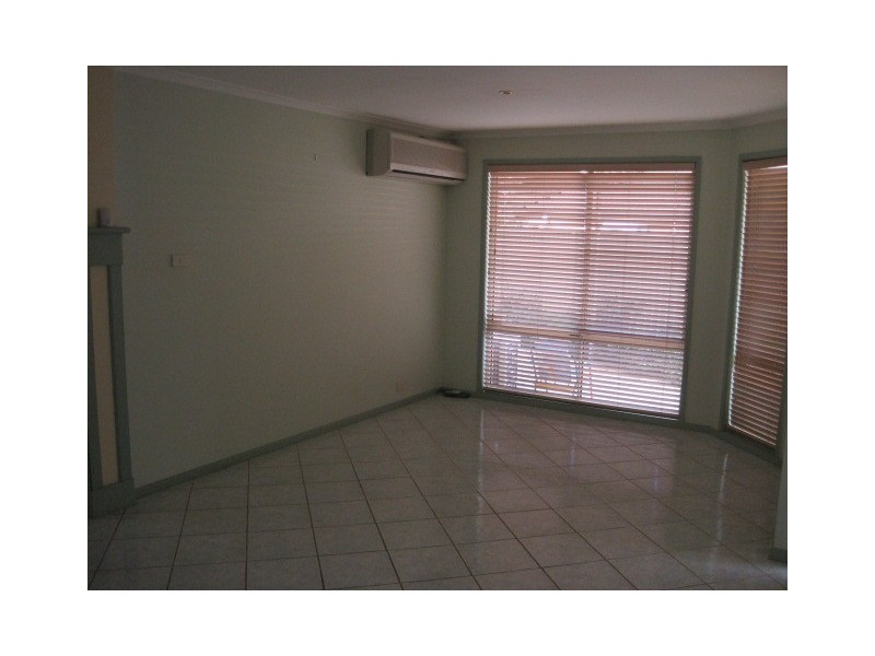 37 Farmingdale Drive,, Blacktown NSW 2148