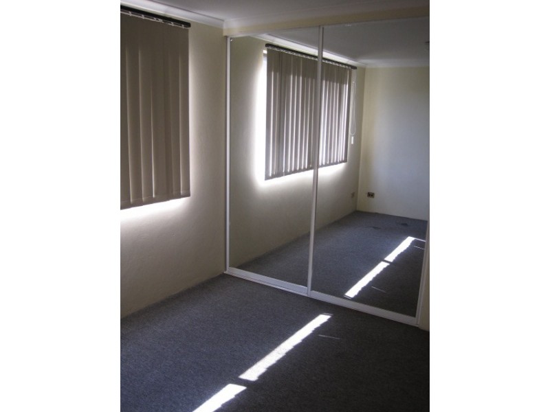 75/5 Griffiths Street, Blacktown NSW 2148