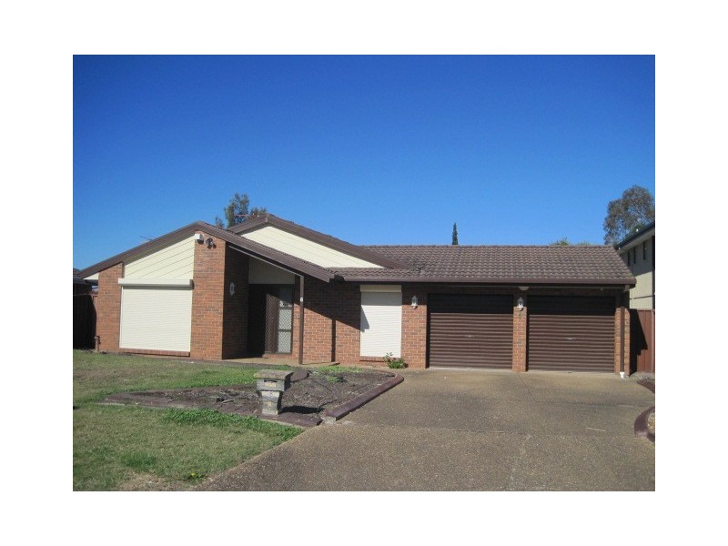6 Garbett Place, Doonside NSW 2767