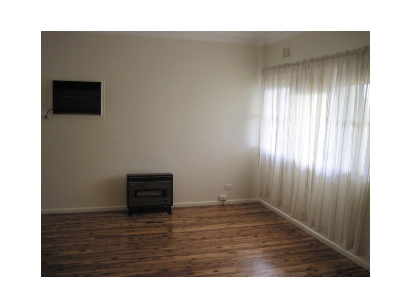 5 Julie Street, Blacktown NSW 2148