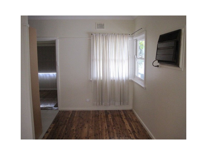 5 Julie Street, Blacktown NSW 2148