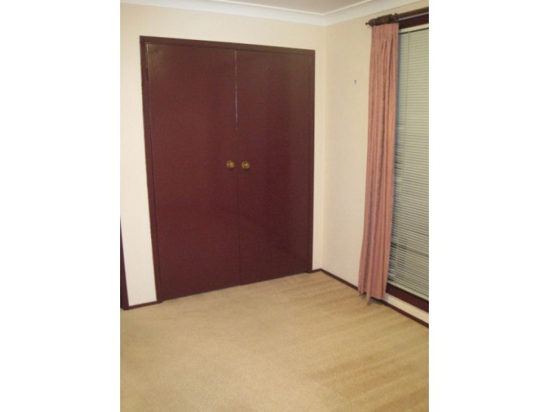 63 Cowley Crescent, Prospect NSW 2148