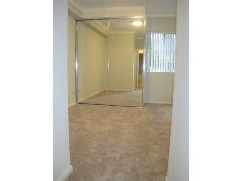 8/2-4 Fifth Ave,, Blacktown NSW 2148
