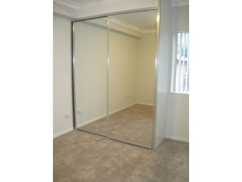 8/2-4 Fifth Ave,, Blacktown NSW 2148