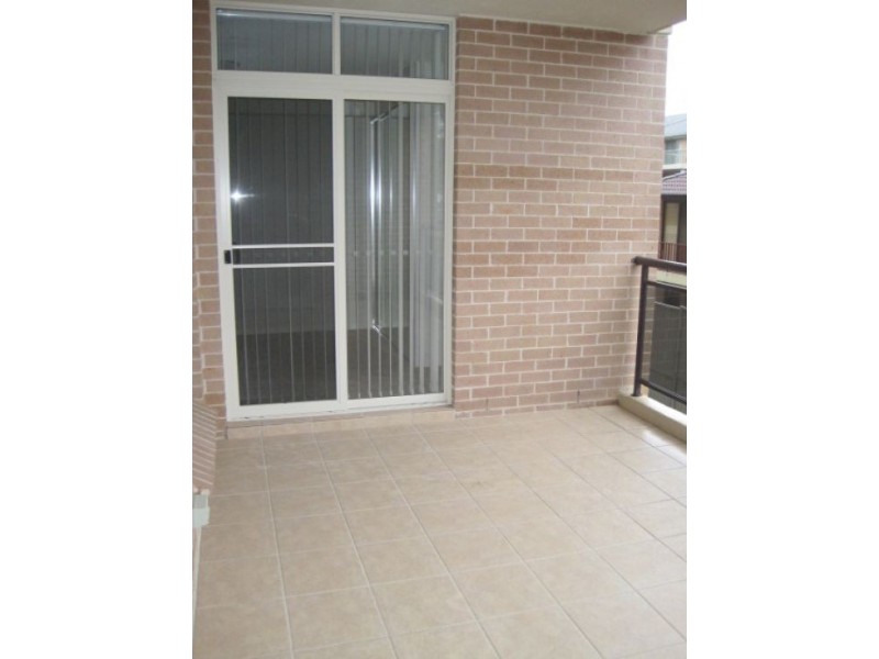 8/2-4 Fifth Ave,, Blacktown NSW 2148